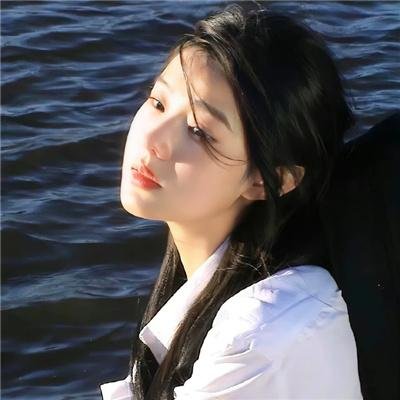 唯独我不屈在唱
